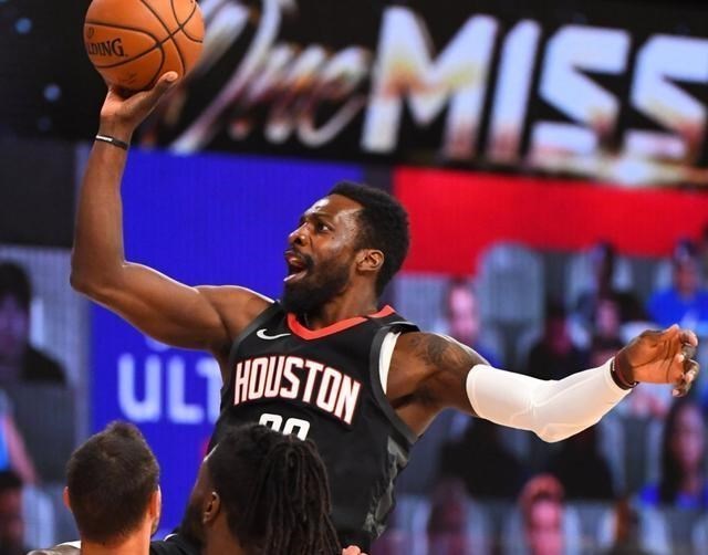 詹姆斯·哈登|37+11+3，哈登打疯了！猛将发威，4神射归位！火箭500万捡到宝了