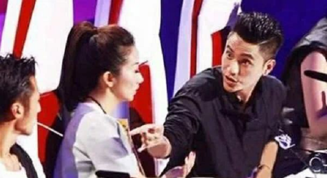 谢霆锋▲陈坤用耳机砸向谢霆锋后，两人7年从未同台，当时发生了什么？