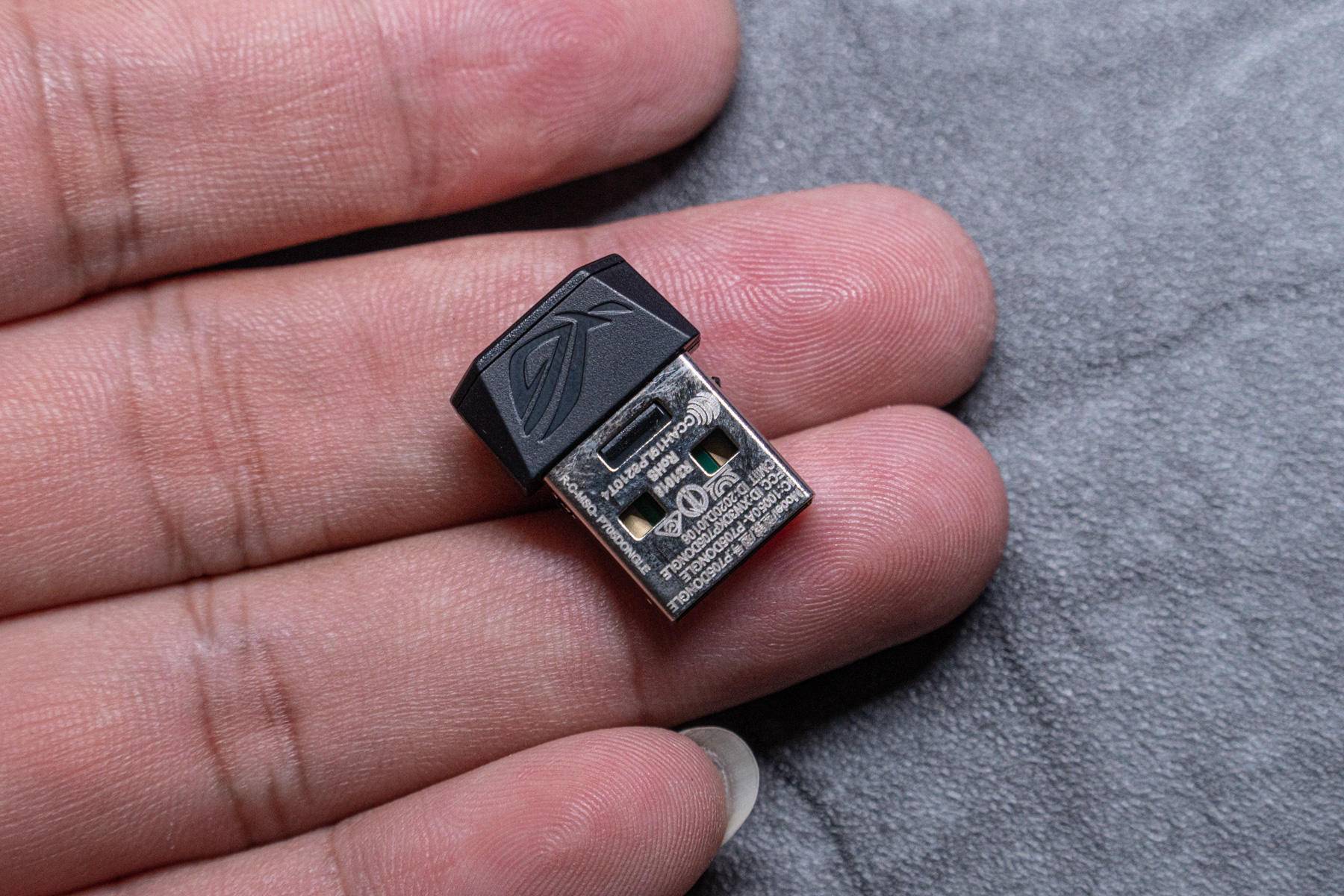 华硕|全能又客制，玩家国度 烈刃2 鼠标开箱简评