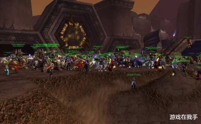 魔兽世界|魔兽世界怀旧服当初准备火炕暗抗t都没用，你觉得安其拉还有必要