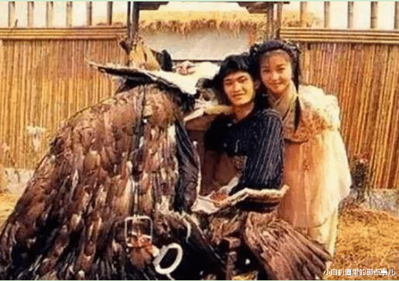 黄圣依|8张经典照片, 法海搂着白娘子, 雕兄摘下面具, 周星驰牵手黄圣依