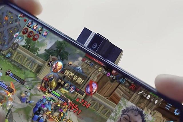 骁龙865|首款骁龙865 Plus旗舰即将发布：这设计太诡异，联想不按常理出牌