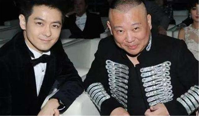 明星|明星炫富翻车实录：晒与豪车合影全是假的，一夜之间掉粉600万