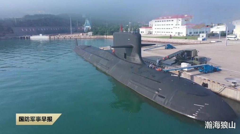 潜艇|公开亮相的大黑鱼该如何划代？093还是095？