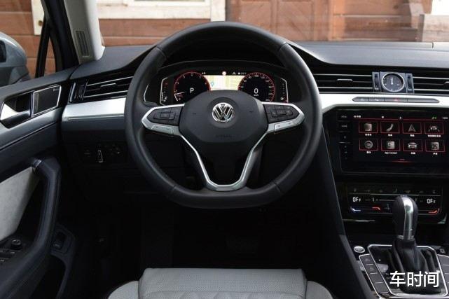 「马力」25岁,35岁,45岁如果能开上这三款车,多半是懂车的成功人士