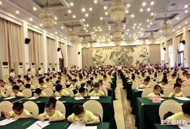 『潘晶』年仅6岁的小女孩仅因一项技能，被国家招进部队，成为了特种兵