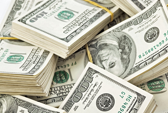 『美联储』特朗普坐不住了，美联储遇上大危机，各国大量抛售美国国债