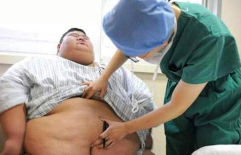 健身教练|网红健身教练王浩楠,体重曾高达668斤,为爱情狂减450斤