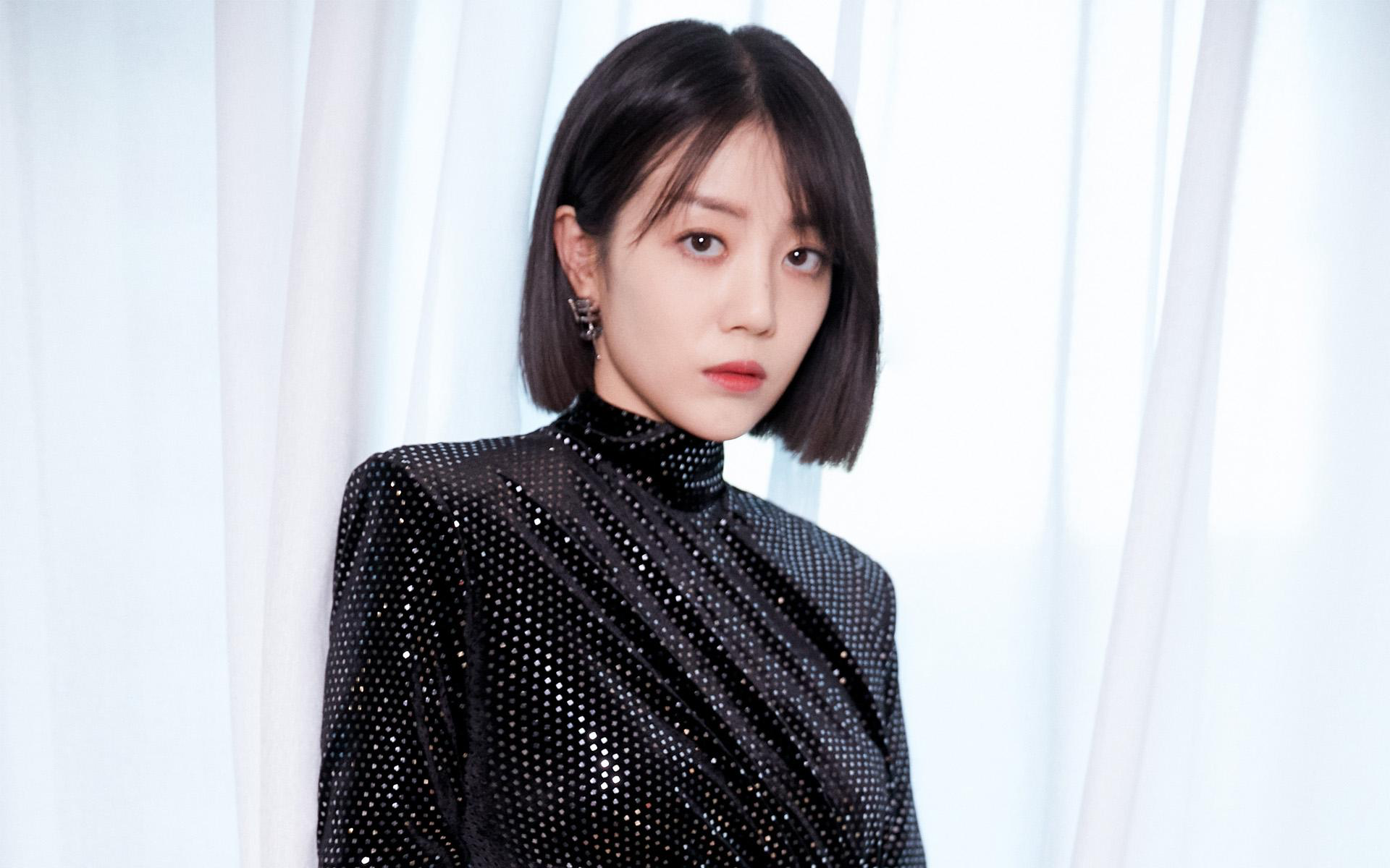 正当红时和杨幂解约本以为能闯出自己的一片天现沦落到卖洗发水