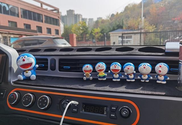 五菱宏光|4万多可提顶配，自己就能改装，这车出自大厂，很适合代步