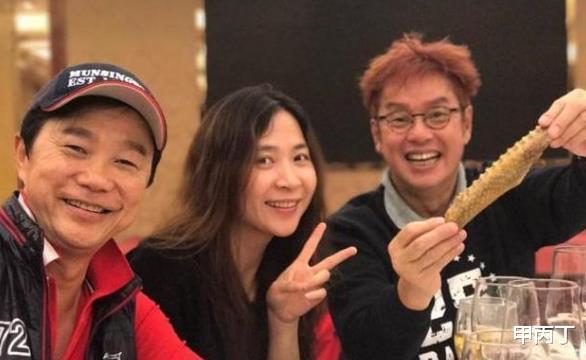 谭咏麟|3天前，谭咏麟70大寿，身边相伴为何是生下私生子的朱永婷