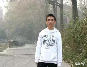 理科状元|名字最“狂”的高考理科状元，所有科目只丢37分：这名字名副其实