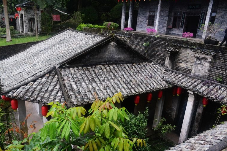 平遥古城|玉林景区再度走红，耗时7年称“岭南第一”，网友：“豪”无人性