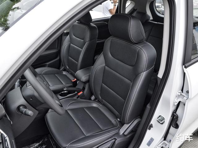 SUV|不足6万买自动挡SUV新车？年轻人首台车就选它，好开、耐看又便宜