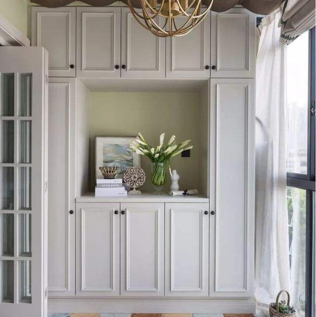 「」阳台和客厅之间要不要打通？看完7个设计就知道了，这么装才更好