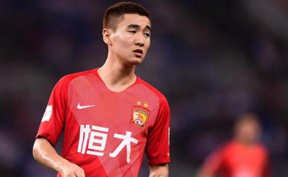 韦世豪■韦世豪重游故地 曾经差点撕破脸 如今双方冰释前嫌