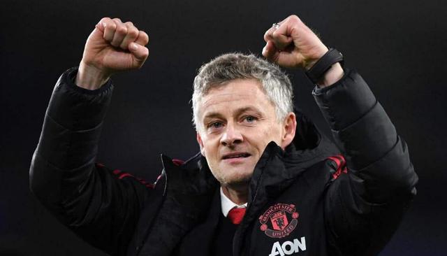 曼联@英超最强中卫组合，红魔即将招纳前世界第一中卫，或重回联赛榜首