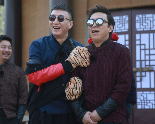 「男人帮」《极限挑战》男人帮离开后,他们又到另一档节目重聚,网友:追定了