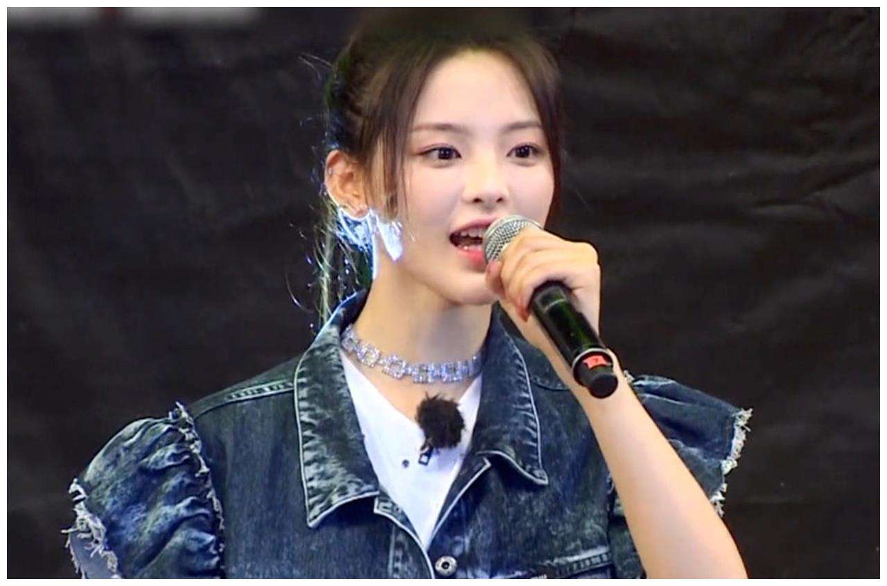 『华语乐坛』华语乐坛的悲哀,王源开麦上热搜,遭台媒狂怼,实在太荒谬了