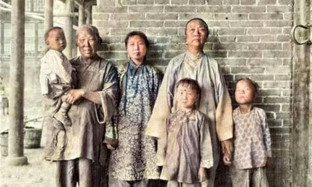 中国最后一个太监|还记得中国最后一个太监吗？割完昏3天，醒来大清已亡，后来如何