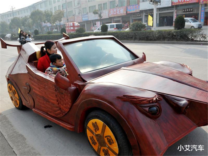 超级跑车@农民花11万打造红木超跑，车门造型能“起飞”，土豪：22万我买了！