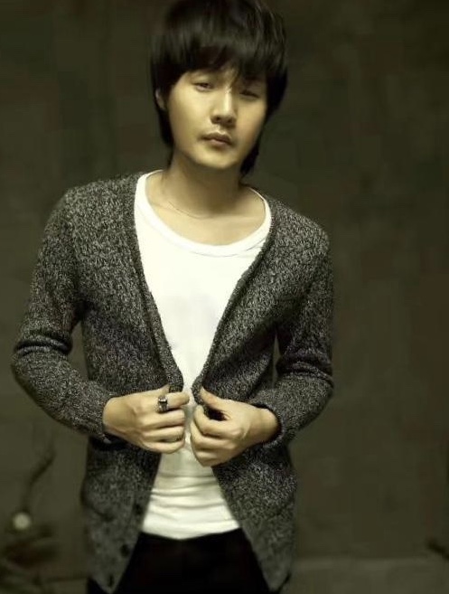 【李荣浩】从一无所有到收入上亿，李荣浩的逆袭，单靠一句词就够了！