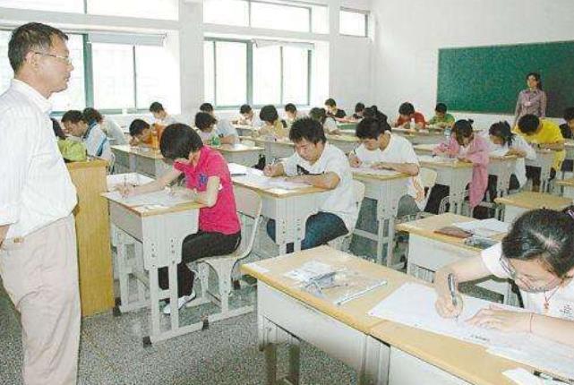 高考■高考那天为何爱下雨？网友，今年高考前一天木星合月，啥预兆？