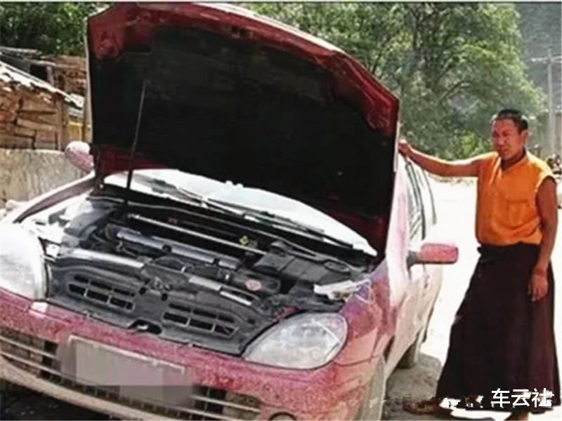 川藏公路|川藏线上弃车不计其数,为啥没人敢捡?穷游女:这亏真是吃大了!