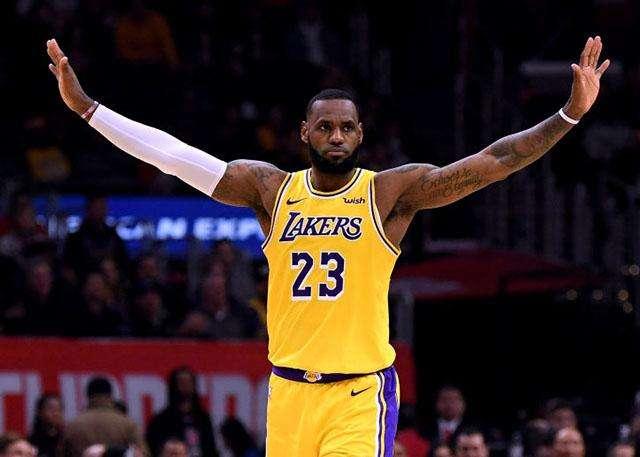 开拓者队|分析:最期待的“黑八”大战,攻防优劣全面对比,开拓者真能掀翻湖人吗?