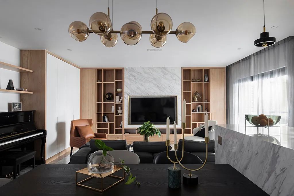 『』178㎡现代风，时尚端庄的空间，用细腻轻奢的元素点缀，气质很美