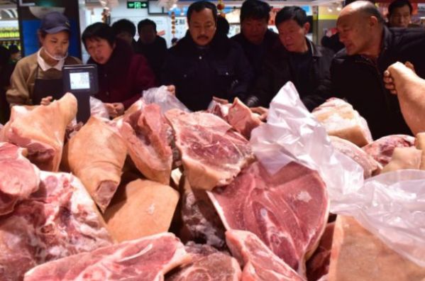國傢投放49萬噸儲備肉，都被“他們”搶購一空？難怪肉價不跌-圖3