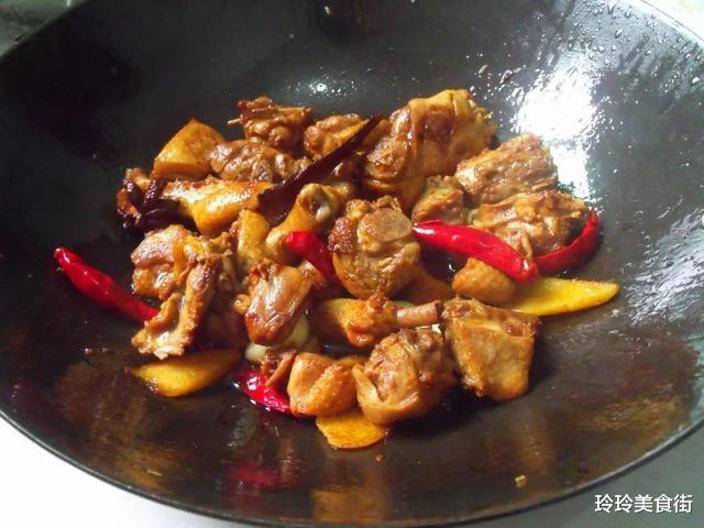 「」教你啤酒鸭正确做法，不加老抽不加1滴水，色泽红亮，软烂无腥味