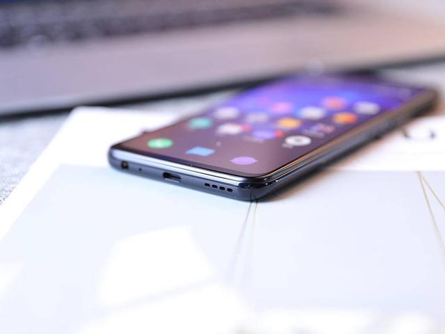 Apple Watch|不吹不黑，这部iQOO U1到底值不值的入手？