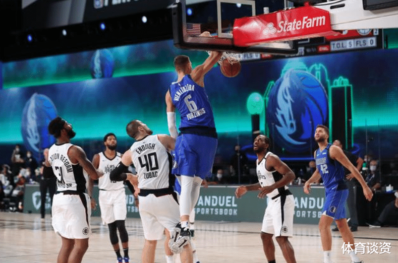 卢卡·东契奇|官宣半月板撕裂！东契奇扎心了，1.58亿新星倒下，43分惨案后再遇重挫