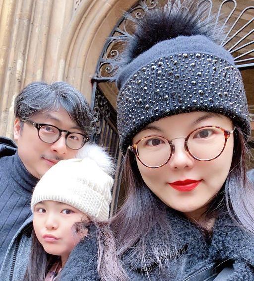 「陈红」李湘炫耀王诗龄会炒菜了，看清是啥后，网友：有钱人的生活我不懂