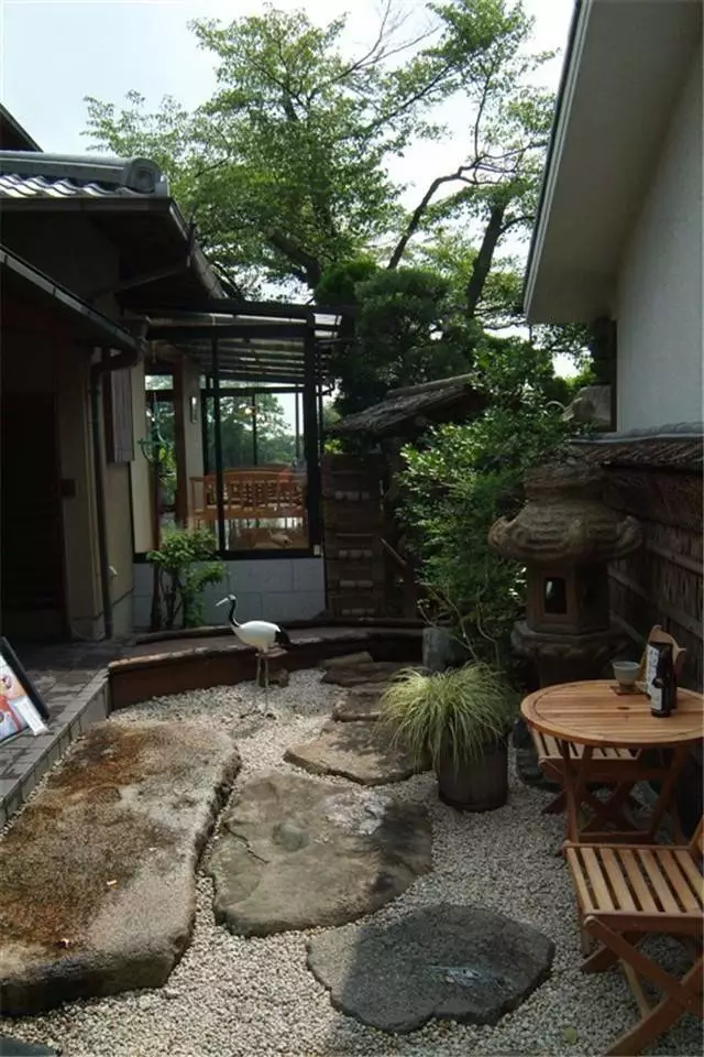 |这么美的庭院，能不住到地老天荒？