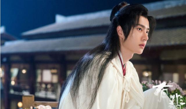 「李现」十多部新剧五月扎堆开机,王一博、李现、李易峰备受观众期待