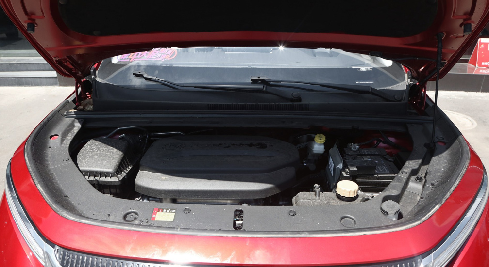 比亚迪宋max|8万买MPV？选它俩省心，又省力，国产车越来越强了