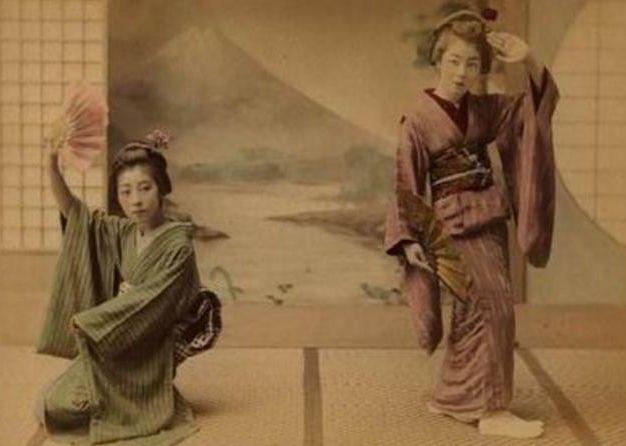 「汉武帝」日本向中国进贡一物，汉武帝无法直视，现在日本网友称这是侮辱