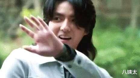 陈坤|看看瘦了20斤的陈坤，娱乐圈那些发福的叔们不羞愧吗？