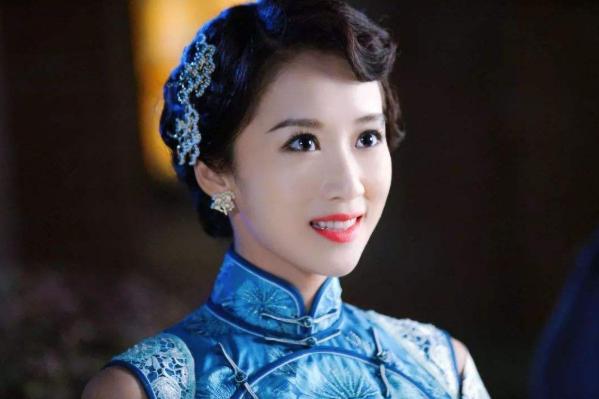 李念|走进李念住的豪宅，对儿子也太宠爱了，玩具从地面堆到天花板