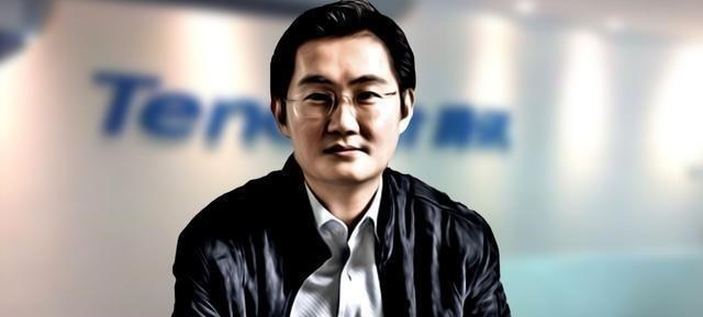 『腾讯』马化腾身价超3400亿，qq微信却从没收过费，腾讯到底靠什么赚钱？