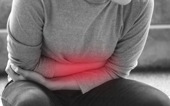 胃病|胃病“根源”不是辣椒、炸鸡，而是这3物，很多人经常忍不住吃