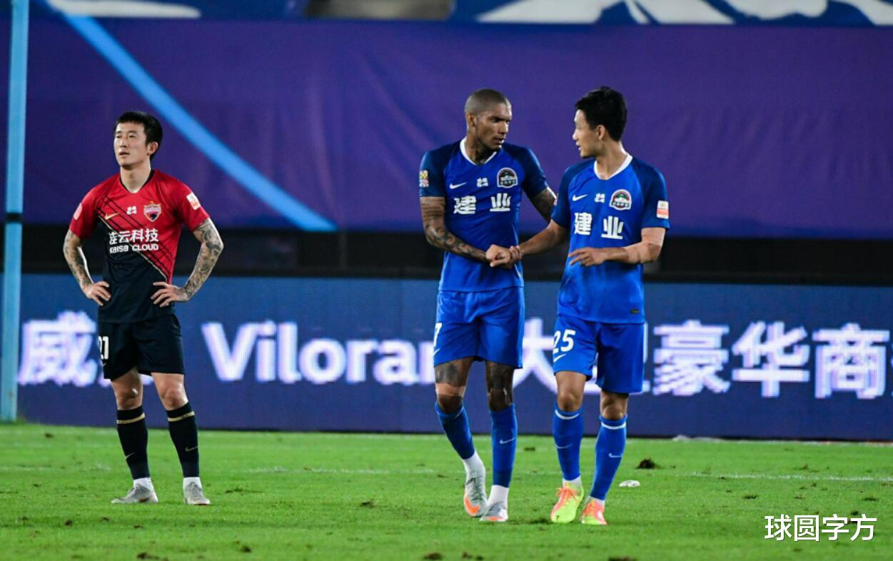 河南建业|保级英雄登场16分钟破门！建业2-1逆转深足，李铁应弃用当红国脚