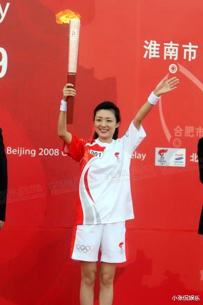 周涛■36岁二嫁豪门,41岁享处级待遇,48岁告别央视,她说自己不后悔