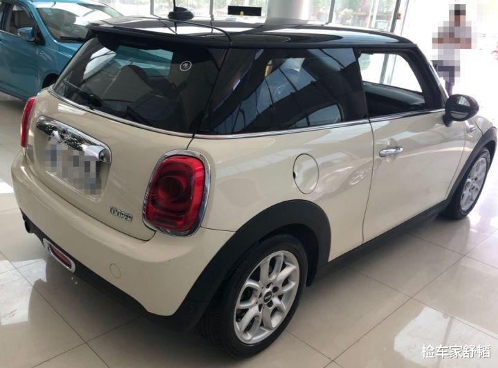 「宝马MINI」13万8买辆宝马Mini送女友，拆开仪表台触目惊心，这车谁敢要？