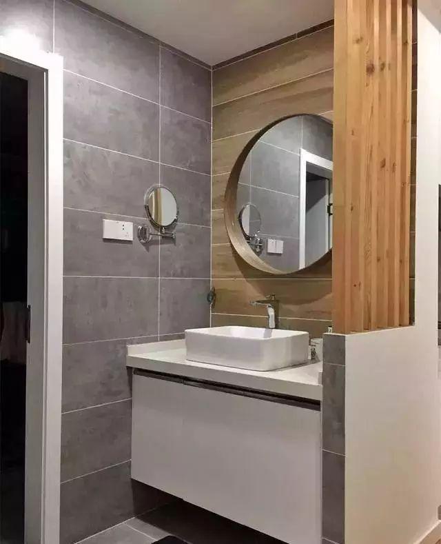 []房子再小，洗手台也得做“隔断”！越来越多人这么装，实用又美观