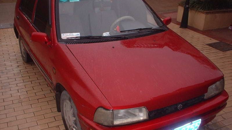 『奔驰S级』找到2张90年代的汽车价目表，看完后真的令人唏嘘