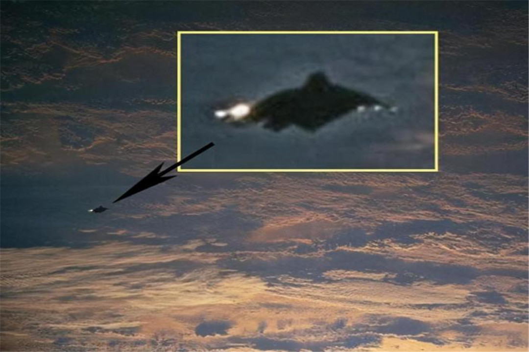 科学家|地球“新伙伴”出现了，常年一起运动却从不主动打招呼，它是谁？