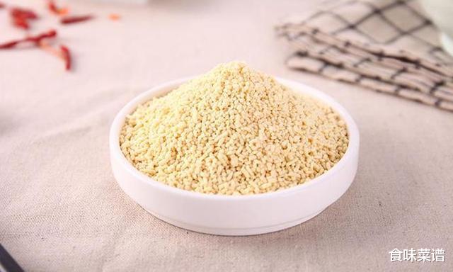 谷氨酸钠|胡椒粉，鸡精和味精哪个对身体伤害大？为了家人健康，不妨看一看